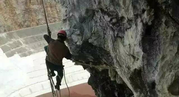 福建永泰二級(jí)公路防護(hù)網(wǎng)施工