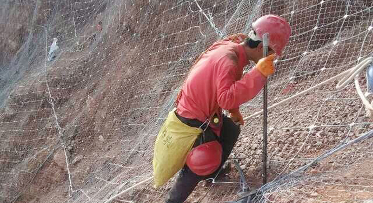 山西晉中防護(hù)網(wǎng)施工現(xiàn)場